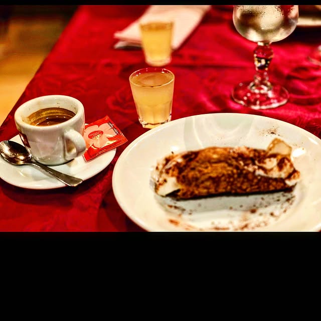 Eleanor Cross (chzbgr.lens) Lens social identity (.lens handle) PFP