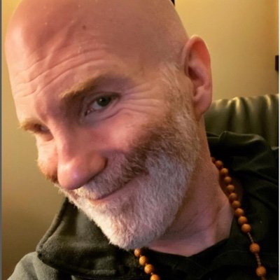 DrDoyleSays (drdoylesays.lens) Lens social identity (.lens handle) PFP