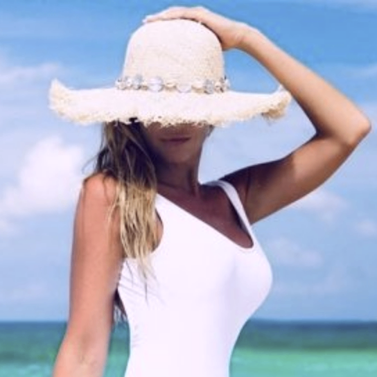 Sasha Sandra (shandra.lens) Lens social identity (.lens handle) PFP