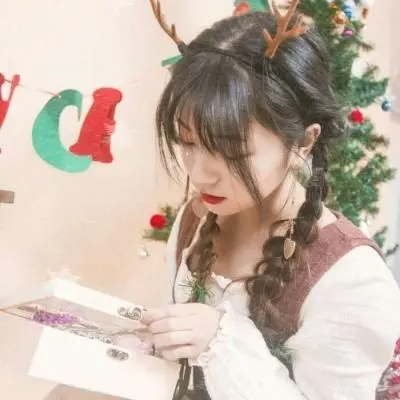 Page Johnston(e) (dddkk.lens) Lens social identity (.lens handle) PFP