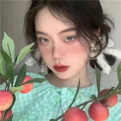 Glenn Bright (iiiiim.lens) Lens social identity (.lens handle) PFP