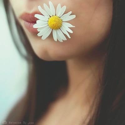 __QueenEliz (queeneliz.lens) Lens social identity (.lens handle) PFP