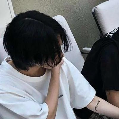 Kimberley Virginia (mmmmbb.lens) Lens social identity (.lens handle) PFP