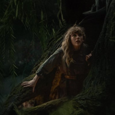 Blakeer (blakeer.lens) Lens social identity (.lens handle) PFP