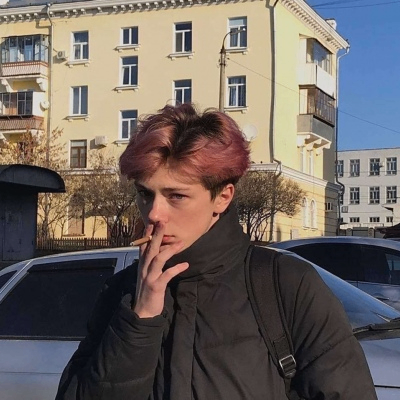 Owen Haywood (qqqqqww.lens) Lens social identity (.lens handle) PFP