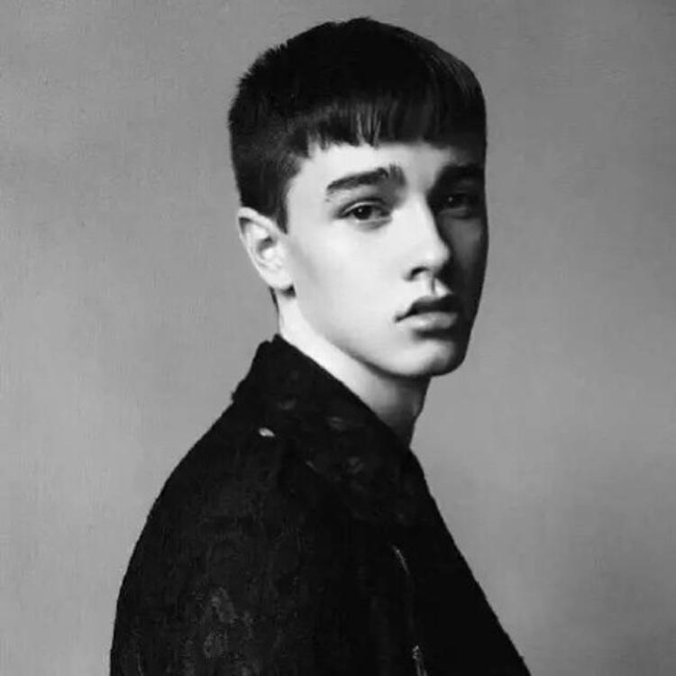 CyberneticSeeker (forestfairys.lens) Lens social identity (.lens handle) PFP