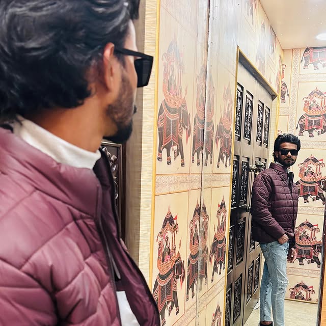 Lara Moonstream (synxis.lens) Lens social identity (.lens handle) PFP