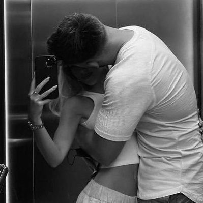 artoflovve (artoflovve.lens) Lens social identity (.lens handle) PFP