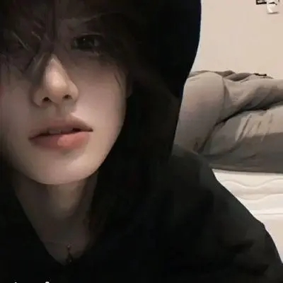 Layla (dtiyry.lens) Lens social identity (.lens handle) PFP