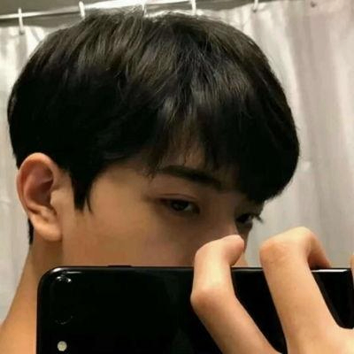 Arthur Eddie (nnnngg.lens) Lens social identity (.lens handle) PFP