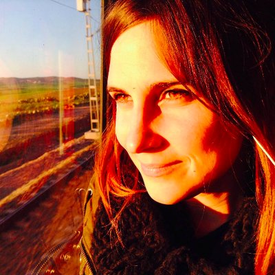 nathaliepiole_ (nathaliepiole.lens) Lens social identity (.lens handle) PFP