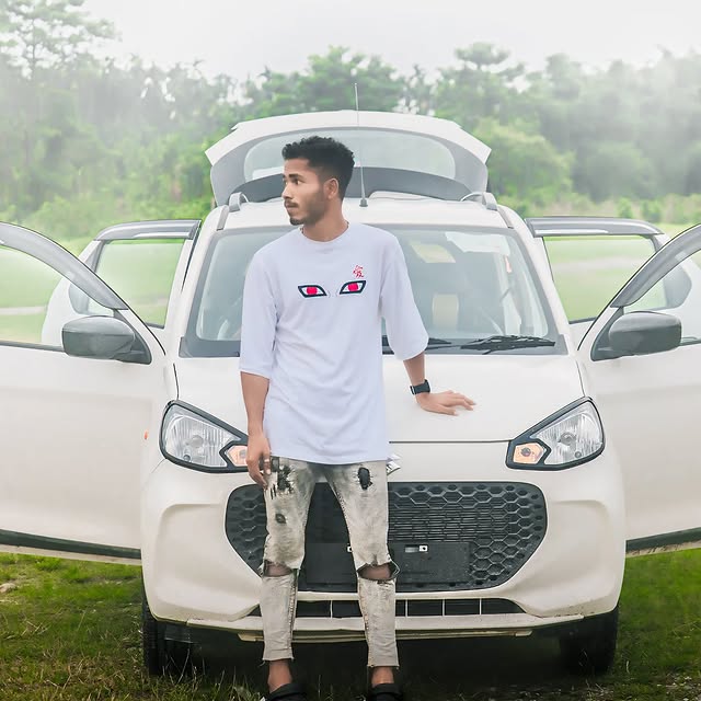 Pixel Pulse (ustatik.lens) Lens social identity (.lens handle) PFP