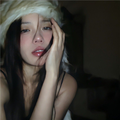 Seven seconds (sevenseconds.lens) Lens social identity (.lens handle) PFP