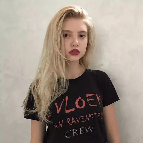 Aurora (denda.lens) Lens social identity (.lens handle) PFP