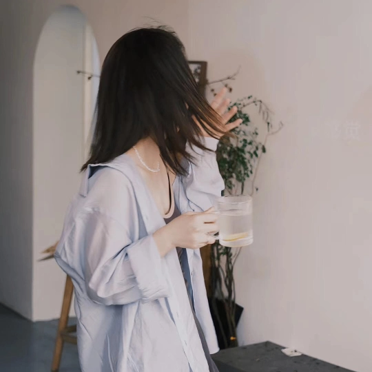 SOPHIA (sophiaw.lens) Lens social identity (.lens handle) PFP