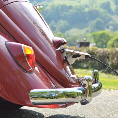 elecclassiccars (elecclassiccars.lens) Lens social identity (.lens handle) PFP