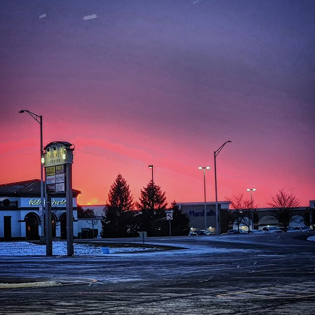 Galactic Voyager (edgekey.lens) Lens social identity (.lens handle) PFP