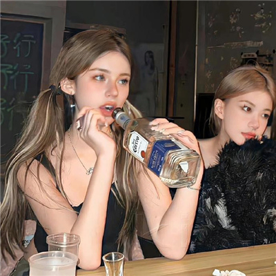 alexandta (alexandta.lens) Lens social identity (.lens handle) PFP