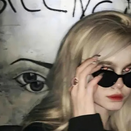 montaguem (montaguem.lens) Lens social identity (.lens handle) PFP