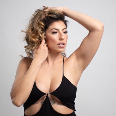 1estherrose1 (1estherrose1.lens) Lens social identity (.lens handle) PFP