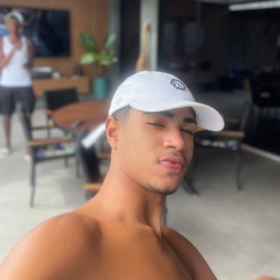 clemente_047 (clemente047.lens) Lens social identity (.lens handle) PFP