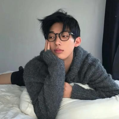 Gustave Saxton (mmmmyy.lens) Lens social identity (.lens handle) PFP