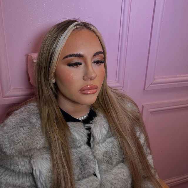 Atomix Insights (explabs.lens) Lens social identity (.lens handle) PFP