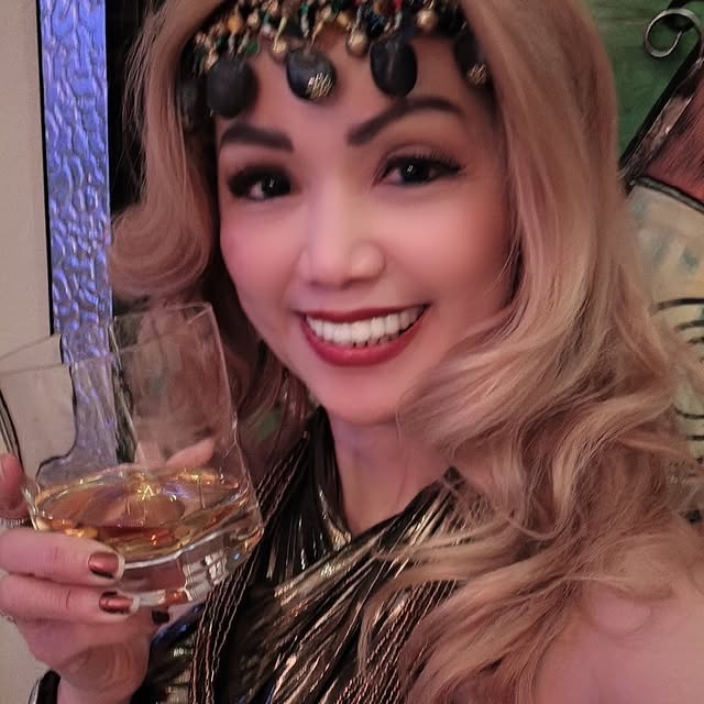 Vedanta Vani (btstatic.lens) Lens social identity (.lens handle) PFP