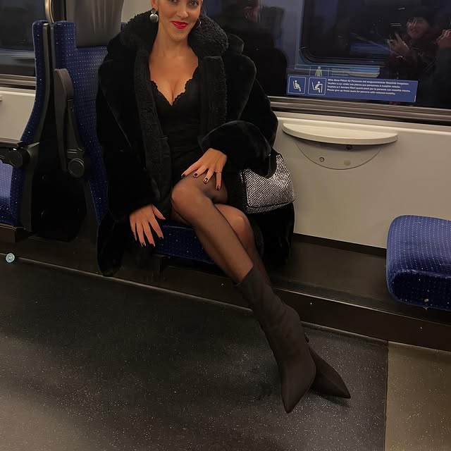 Astra Veritas (bikeradar.lens) Lens social identity (.lens handle) PFP