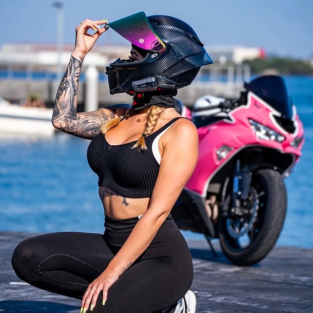 Learna Nova (adups.lens) Lens social identity (.lens handle) PFP