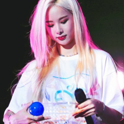 Mollie (mollies.lens) Lens social identity (.lens handle) PFP