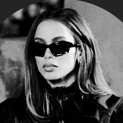 homens de fio dental (homensdefiodental.lens) Lens social identity (.lens handle) PFP