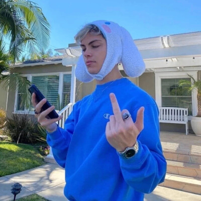 Diana Angel (dianaangel.lens) Lens social identity (.lens handle) PFP