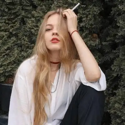 Ina Stone (dds99g63.lens) Lens social identity (.lens handle) PFP