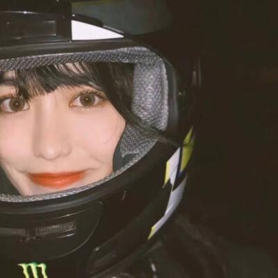 Godfery Will (wwwwwbb.lens) Lens social identity (.lens handle) PFP