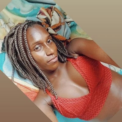 CrislaineCRF (crislainecrf.lens) Lens social identity (.lens handle) PFP