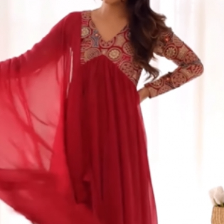 Spring Irving (xxyyyy.lens) Lens social identity (.lens handle) PFP