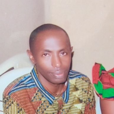 SimonKamuzinzi (simonkamuzinzi.lens) Lens social identity (.lens handle) PFP