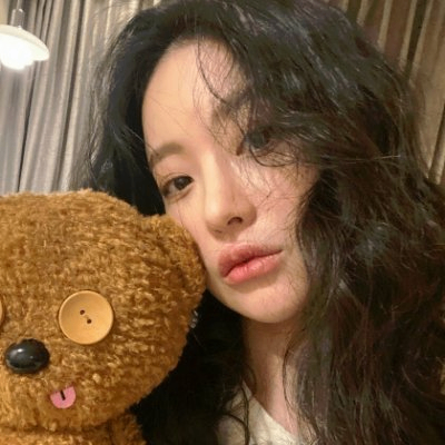 Natalie (babilone.lens) Lens social identity (.lens handle) PFP