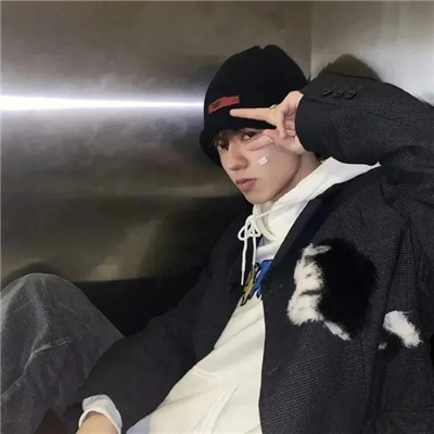 Lennon Augustine (pppppa.lens) Lens social identity (.lens handle) PFP