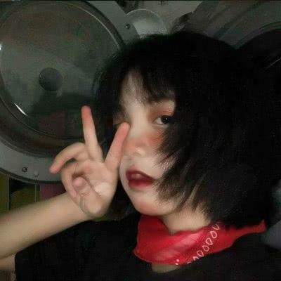 Stephanie (initialq.lens) Lens social identity (.lens handle) PFP