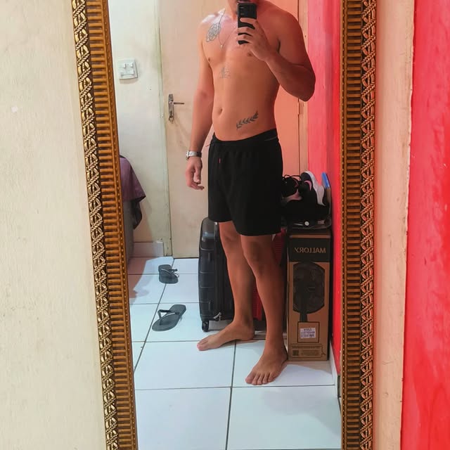 Stellar Weaver (dafont.lens) Lens social identity (.lens handle) PFP