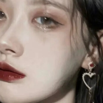 Colbert Sapir (llllww.lens) Lens social identity (.lens handle) PFP