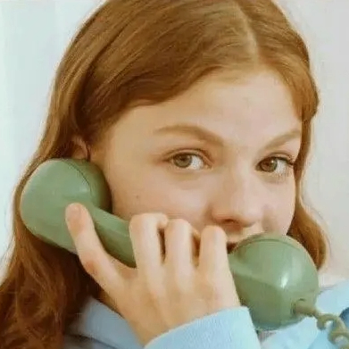 Roxanne (verygod.lens) Lens social identity (.lens handle) PFP