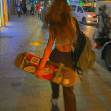 blanchyu (blanchyu.lens) Lens social identity (.lens handle) PFP