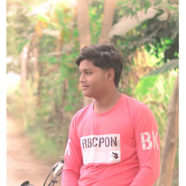 Elegance Unveiled (ribob01.lens) Lens social identity (.lens handle) PFP