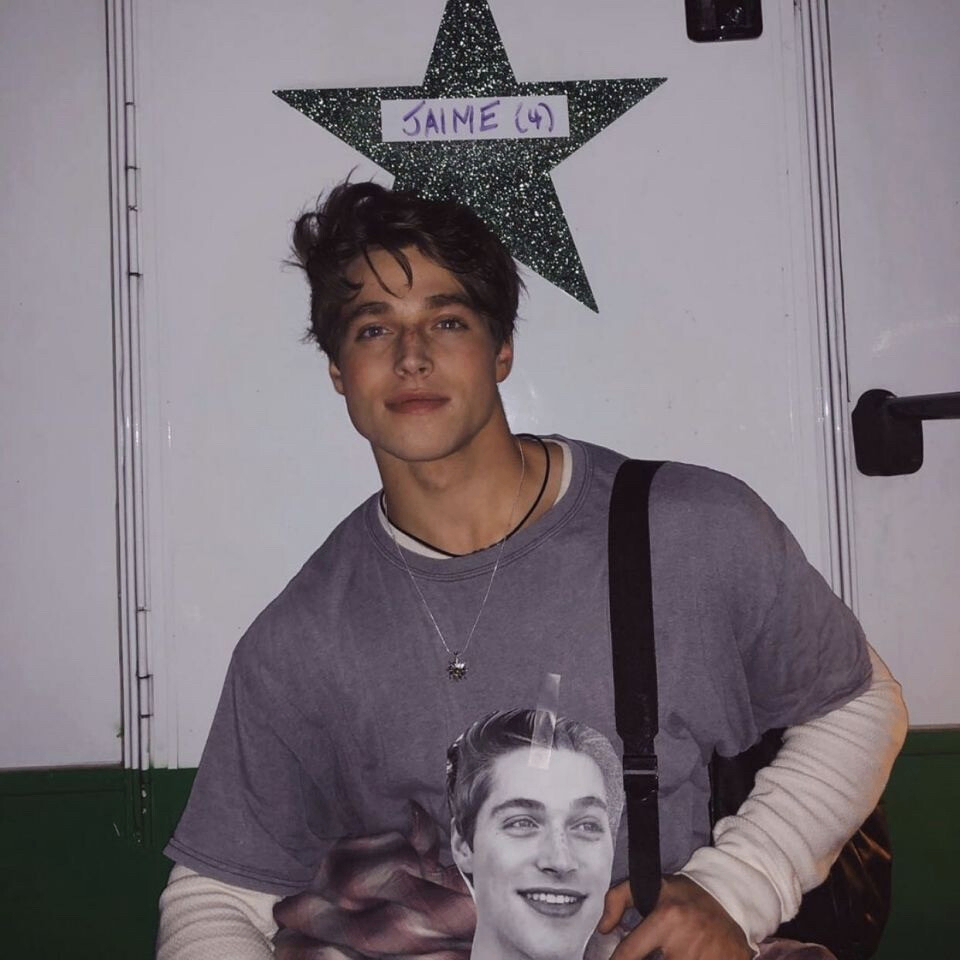 Jesse Evan (wwwwhh.lens) Lens social identity (.lens handle) PFP