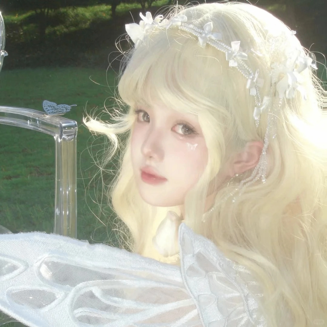 Adolf (xeniawinifred.lens) Lens social identity (.lens handle) PFP