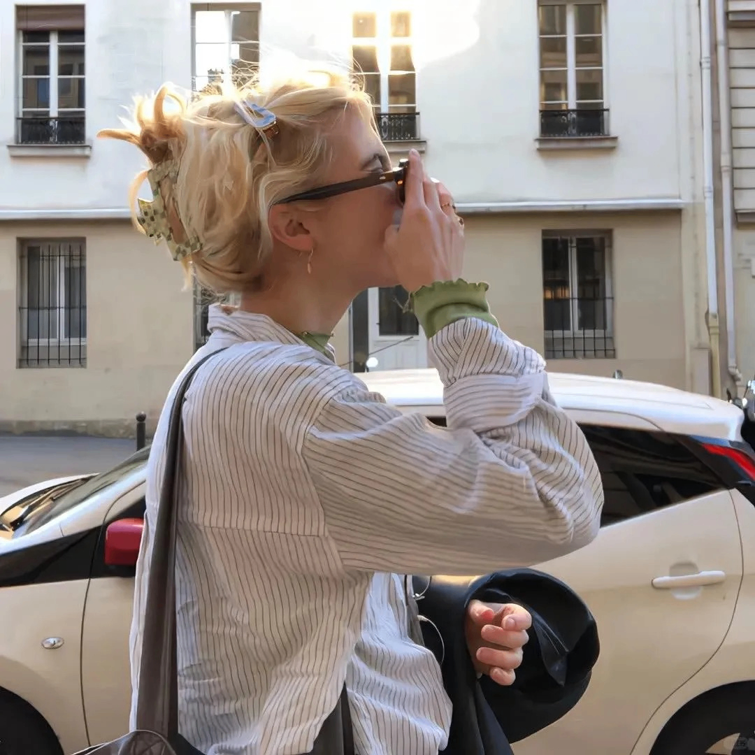 gawadawd (aditikk.lens) Lens social identity (.lens handle) PFP