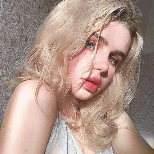 Elodies (elodies.lens) Lens social identity (.lens handle) PFP